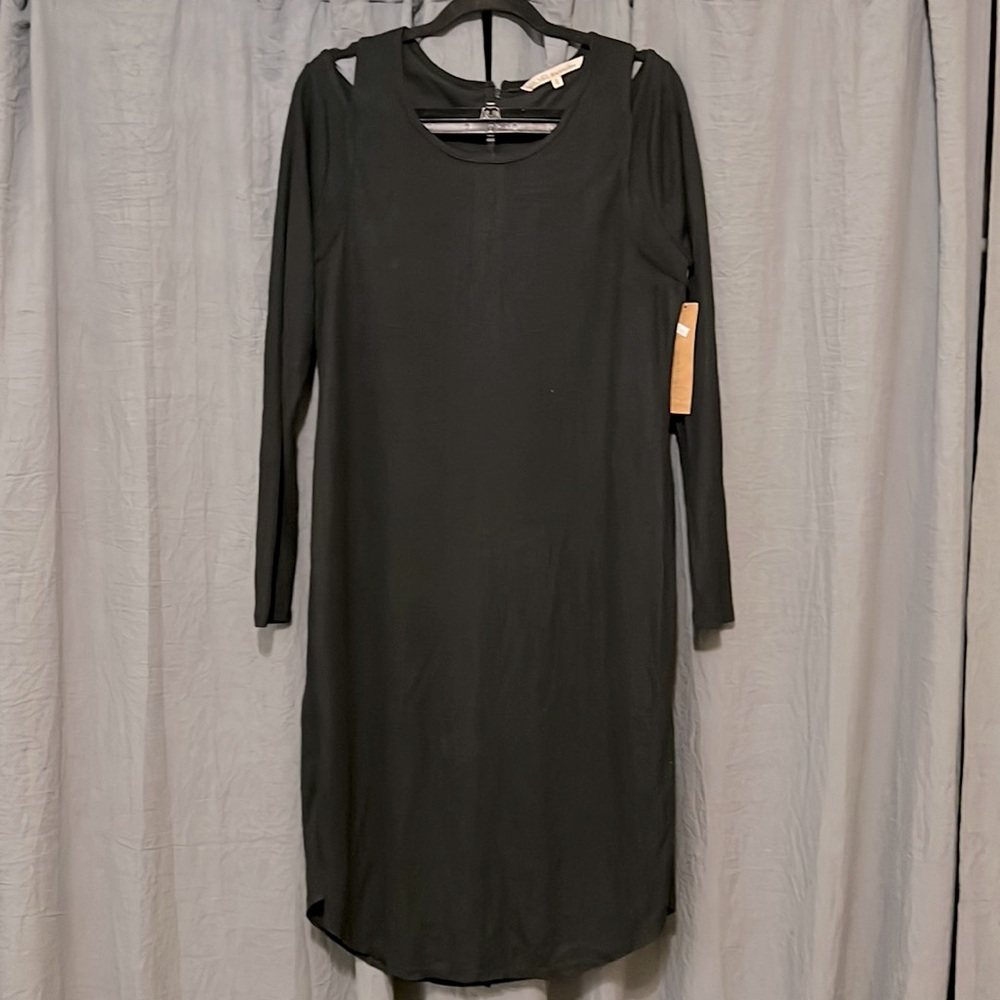 Sexy Rachel Roy cold shoulder little black dress! 0X